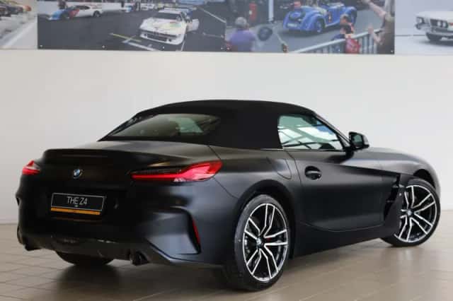 BMW Z4 (2026) thumbnail 5