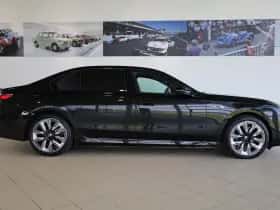 BMW 7-Serie (2025) thumbnail 3