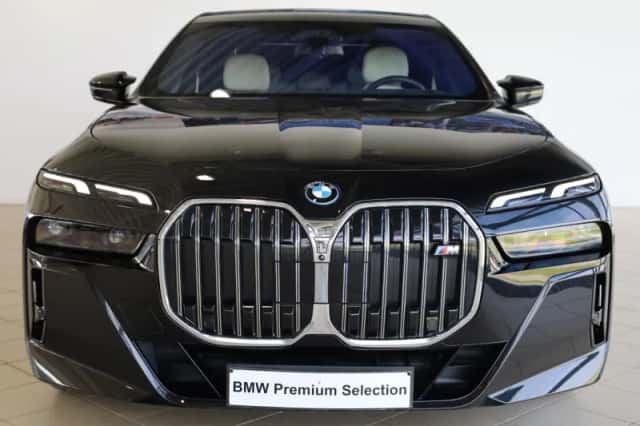 BMW 7-Serie (2025) thumbnail 4