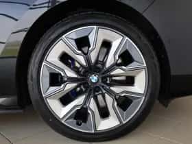 BMW 7-Serie (2025) thumbnail 6