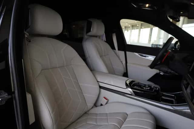 BMW 7-Serie (2025) thumbnail 9