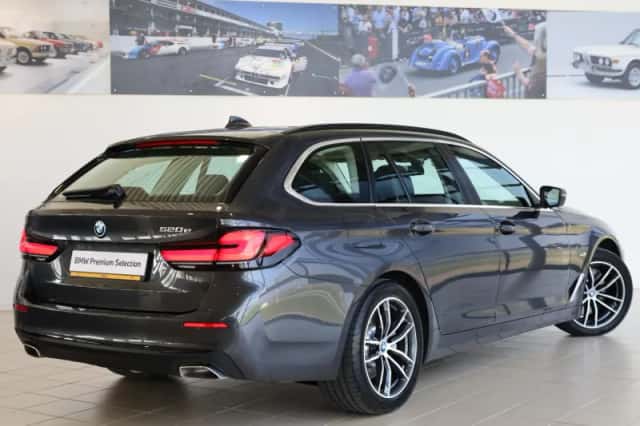 BMW 5-Serie (2022) thumbnail 2