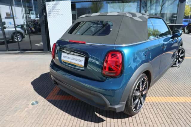 MINI Cabrio Cooper (2023) thumbnail 21