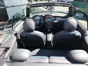 MINI Cabrio Cooper (2023) thumbnail 23