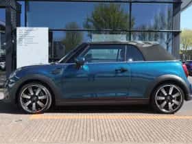 MINI Cabrio Cooper (2023) thumbnail 10
