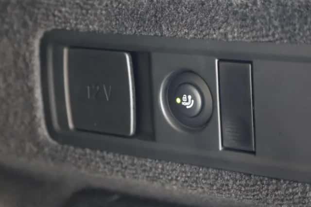 BMW X5 (2025) thumbnail 31