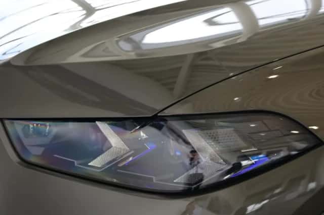 BMW X5 (2025) thumbnail 38