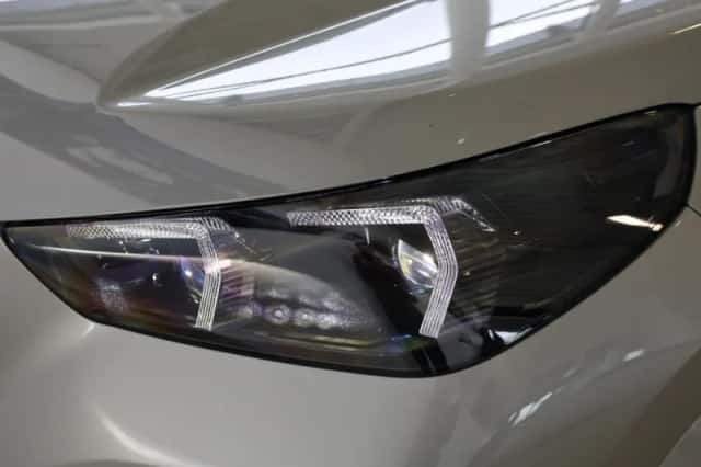 BMW iX1 (2026) thumbnail 30