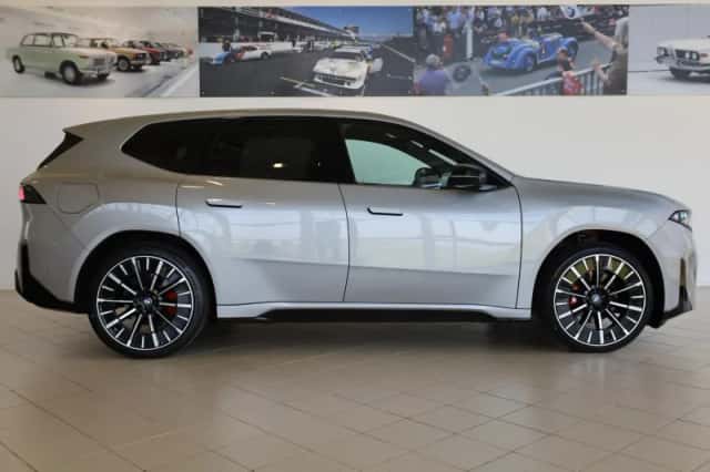 BMW iX3 (2026) thumbnail 3