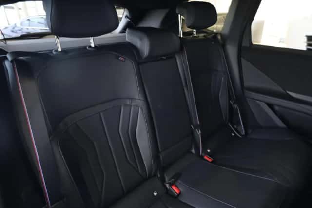BMW iX3 (2026) thumbnail 10