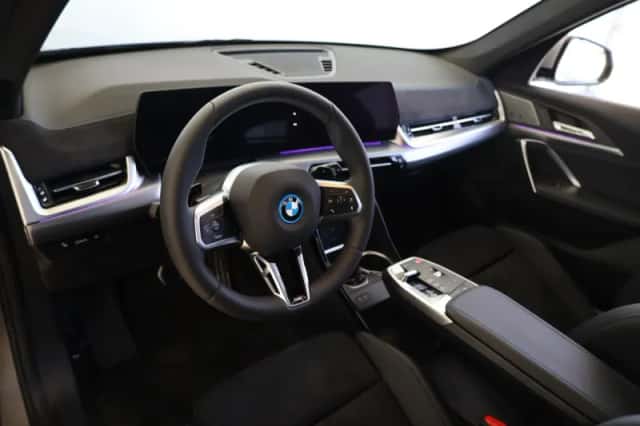 BMW X1 (2026) thumbnail 8