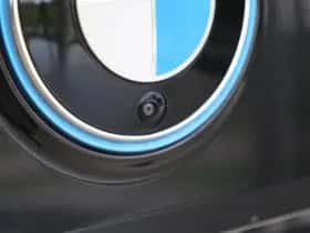 BMW iX (2024) thumbnail 33
