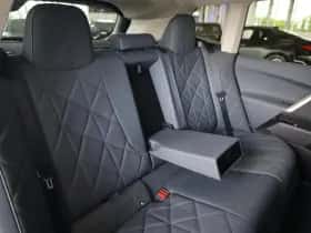 BMW iX (2024) thumbnail 9