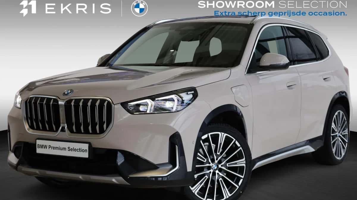 BMW X1 (2026) — foto 1