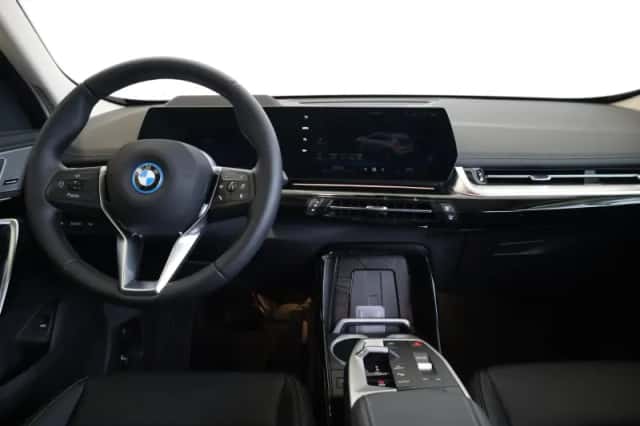BMW X1 (2026) thumbnail 11