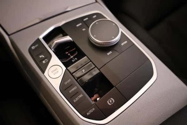 BMW 3-Serie (2023) thumbnail 21