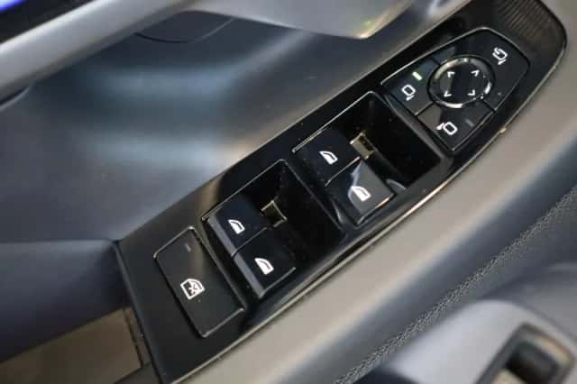 BMW 5-Serie (2025) thumbnail 23
