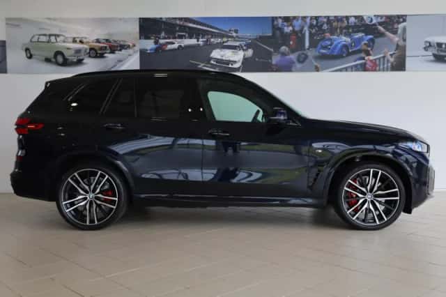 BMW X5 (2026) thumbnail 3