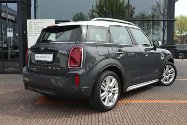 MINI Countryman (2021) thumbnail 2