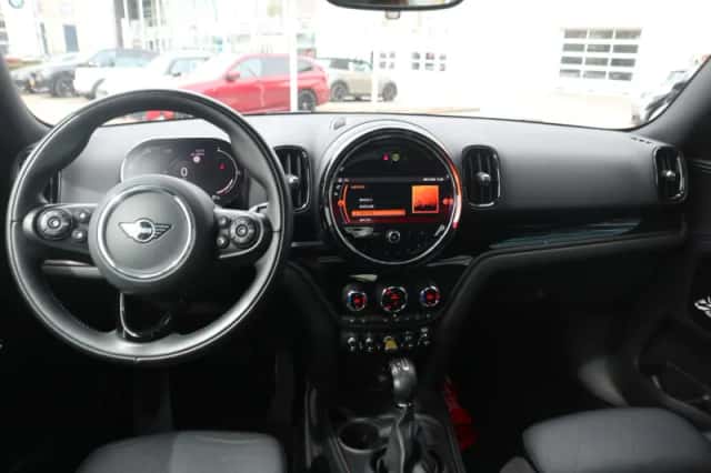 MINI Countryman (2021) thumbnail 14