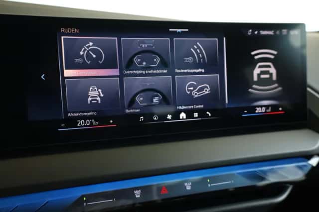 BMW X3 (2026) thumbnail 18