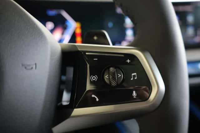 BMW X3 (2026) thumbnail 25