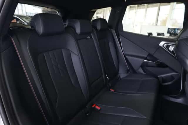 BMW X3 (2026) thumbnail 10