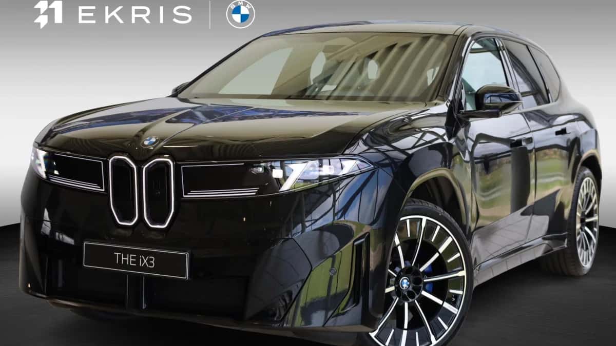 BMW iX3 (2026) — foto 1
