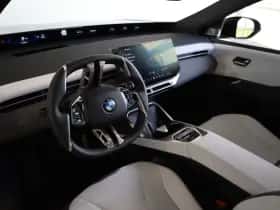 BMW iX3 (2026) thumbnail 7