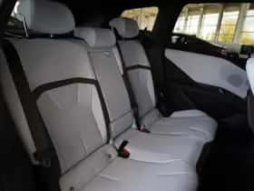 BMW iX3 (2026) thumbnail 9