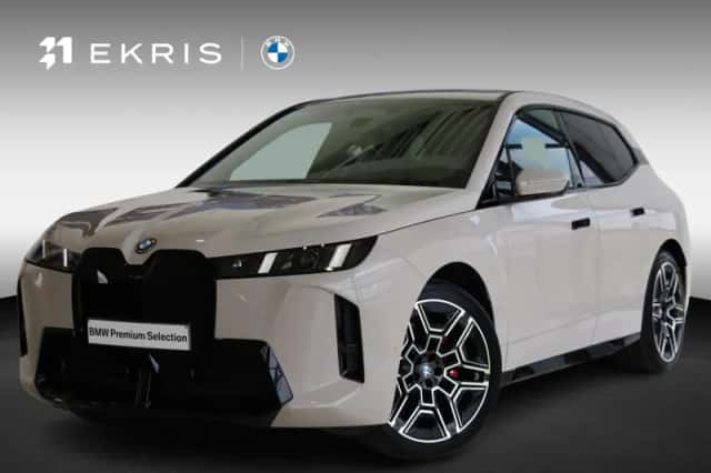 BMW iX (2025) thumbnail 1