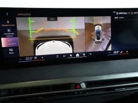 BMW iX (2025) thumbnail 19