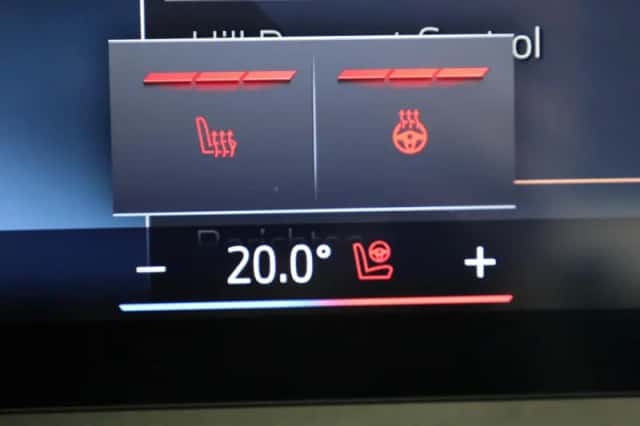 BMW iX (2025) thumbnail 21