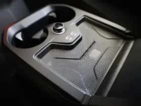 BMW iX (2025) thumbnail 23