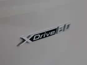 BMW iX (2025) thumbnail 33