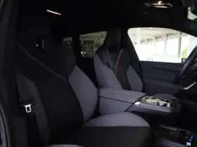 BMW iX (2025) thumbnail 8