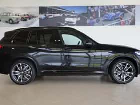 BMW X3 (2024) thumbnail 3