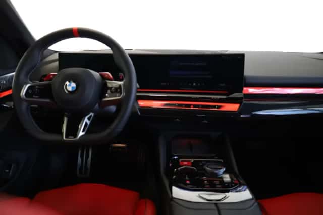 BMW M5 (2025) thumbnail 11