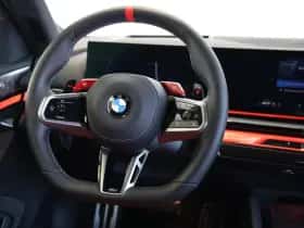 BMW M5 (2025) thumbnail 11