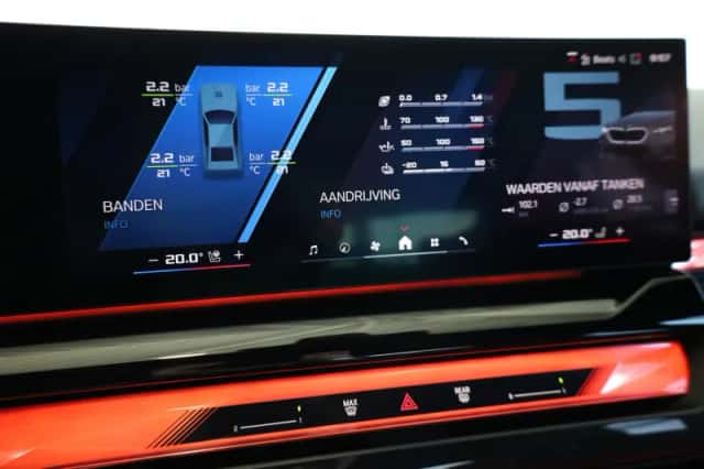 BMW M5 (2025) thumbnail 21