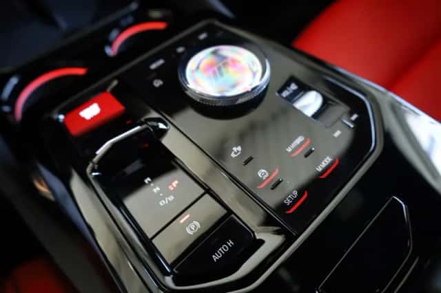 BMW M5 (2025) thumbnail 25