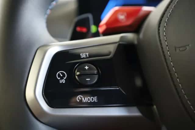 BMW M5 (2025) thumbnail 30