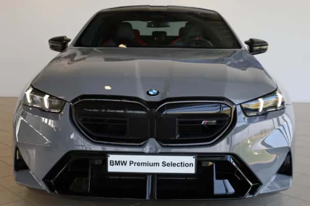 BMW M5 (2025) thumbnail 4