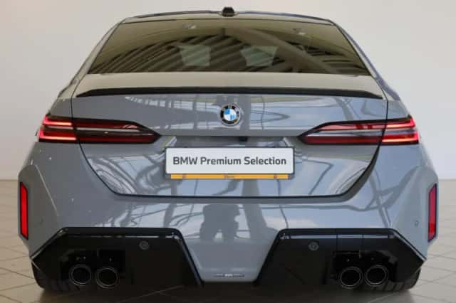 BMW M5 (2025) thumbnail 6