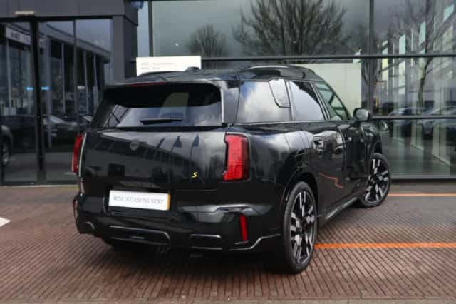 MINI Countryman (2026) thumbnail 2