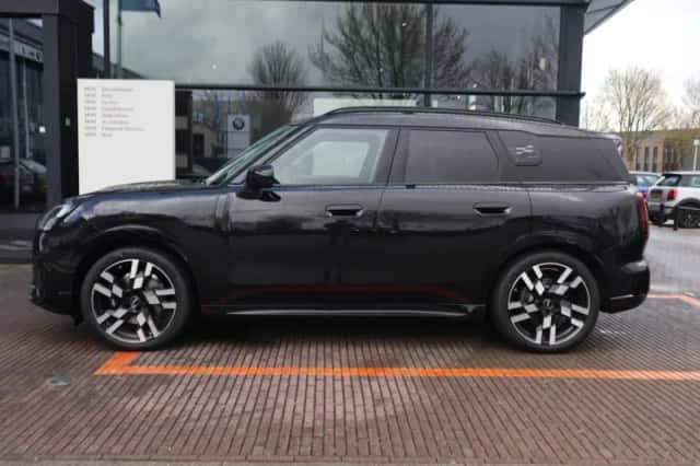 MINI Countryman (2026) thumbnail 3