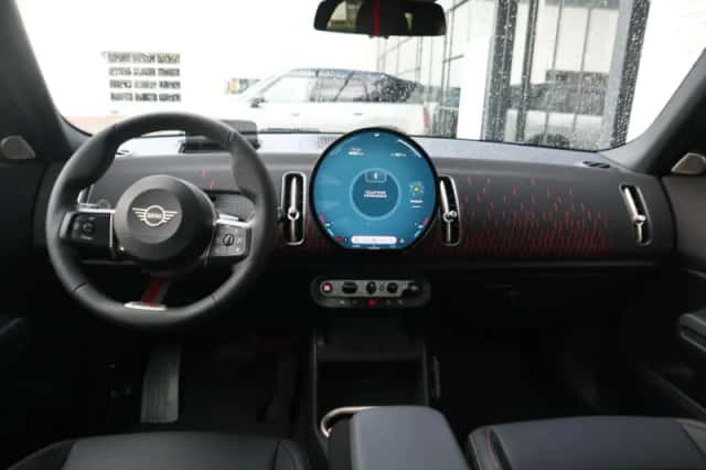 MINI Countryman (2026) thumbnail 10