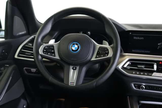 BMW X5 (2023) thumbnail 12