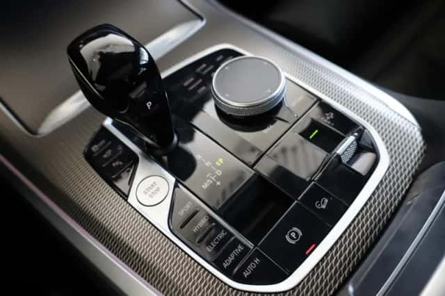 BMW X5 (2023) thumbnail 22