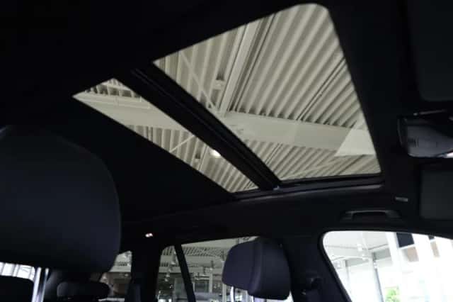 BMW X5 (2023) thumbnail 30